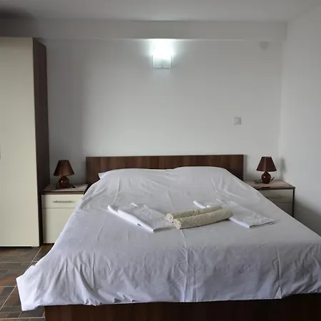 Janja Guest house *